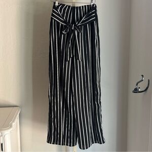 She & Sky Black Striped Wide Leg Tie Waist Dress Pants, Size Small